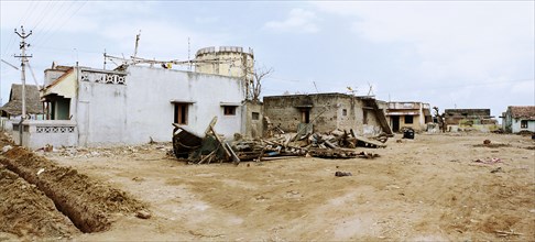INDIA, Tamil Nadu, Nagapattinam, Houses heavily damaged by the Indian Ocean Tsunami of 26th