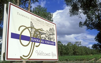 AUSTRALIA, Cradoc, Sign post for Panorama Vineyard in the scenic Huon River region south west of