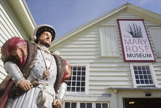 ENGLAND, Hampshire, Portsmouth, Statue of King Henry VIII outside the Mary Rose Museum in The