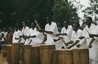 RWANDA, Music, Tutsi drummers and watching crowd.