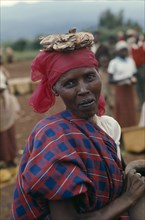 RWANDA, People, Women, Portrait of Tutsi woman