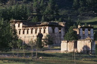 MONGOLIA, Kentii Province, Baldan Baraivan, Ruins of the Yellow Temple in Buddhist monastery