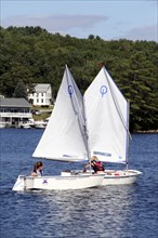 USA, New Hampshire, Meredith , Sailing dingies on Lake Winnipesaukee