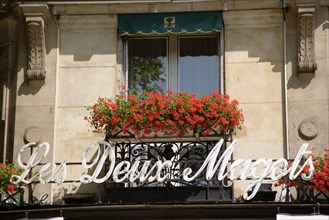 FRANCE, Ile de France, Paris, Les Deux Magots the famous literary cafe frequented by the