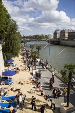FRANCE, Ile de France, Paris, The Paris Plage city beach on the right bank of the River Seine where