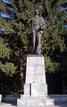 BULGARIA, Bansko, Nikola Vaptsarov Statue