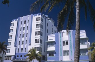USA, Florida, Miami, South Beach. Ocean Drive. Park Central Hotel exterior with palm trees in the