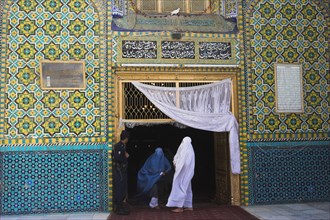 AFGHANISTAN, Mazar-I-Sharif, "Pilgrims at the Shrine of Hazrat Ali (who was assissinated in 661)