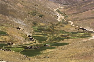 AFGHANISTAN, Hajigak pass, "Between Kabul and Bamiyan (the southern route), Hajigak pass (12,140ft,