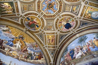 ITALY, Lazio, Rome, Vatican City Museums The Raphael Rooms in the private apartments of Pope Julius