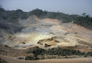 GHANA, Obuasi, Open cast mining in the Ashante Goldfields.