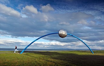 NEW ZEALAND, NORTH ISLAND, HAWKES BAY, "NAPIER, MILLENIUM SCULPTURE ON NAPIERS SEAFRONT