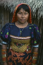 PANAMA, San Blas Islands Ustupu, Kuna Indians, Kuna woman wearing traditional mola with fine
