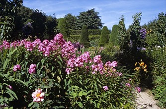 ENGLAND, Gloucestershire, Hidcote Bartrim, "Hidcote Manor Garden, near Chipping Campden."
