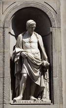 ITALY, Tuscany, Florence, Statue of architect and sculptor Nicola Pisano in the Vasari Corridor