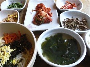KOREA, South, Seoul, Insadong - traditional bibimba meal at Parksee Moolko on Jebee restaurant