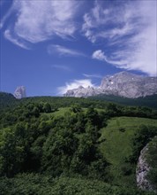 SPAIN, Asturias, Picos de Europa, Urrieles mountain group or Central Massif with Picu Urrielu 2519