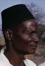 MALAWI, Tribal People, Yau Tribe, Head and shoulders portrait side profile of a man from the Yau