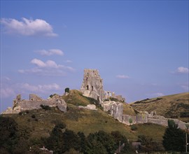 ENGLAND, Dorset, Corfe, The ruin of Corfe Castle viewed from The Rings