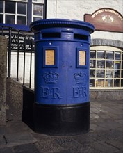 UNITED KINGDOM, Channel Islands, Guernsey, St Peter Port. Double size blue letterbox