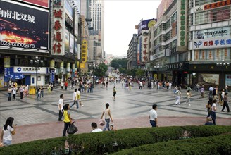 CHINA, Sichuan Province, Chongqing, Shoppers in downtown Chongqing is China's largest city