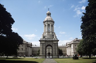 IRELAND, Dublin, Trinity College and College Green