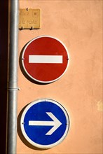 FRANCE, Provence Cote d’Azur, Vaucluse, Roussillon.  Prohibitive and directional road signs on