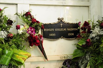 USA, California, Los Angeles, "Rudolph Valentino's grave, Hollywood Forever Memorial Park"