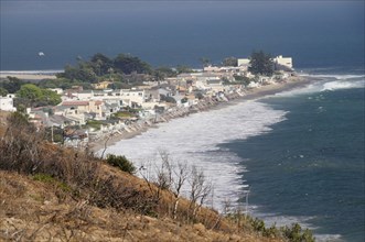 USA, California, Los Angeles, "View onto the Malibu Colony from Malibu Bluff Park, Malibu"