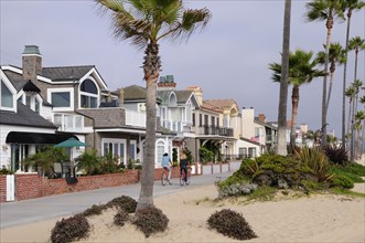 USA, California, Los Angeles, "Beach front houses, Newport Beach"