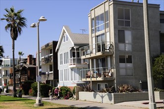 USA, California, Los Angeles, "Beach front houses, Venice Beach"