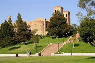 USA, California, Los Angeles, "View of the quad with towers of Royce Hall, UCLA, Westwood"