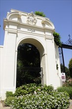 USA, California, Los Angeles, Entrance gate to Bel Air