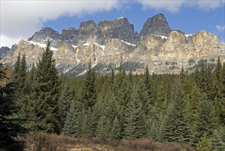 CANADA, Alberta , Banff NP, Castle Mountain a castellate formation of horizontal layers and