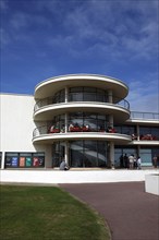 ENGLAND, East Sussex, Bexhill on Sea, De La Warr pavilion. Art Deco style building housing art