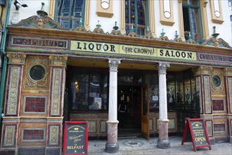 Ireland, North, Belfast, Great Victoria Street, The Crown Bar Liquor Saloon. Built in 1826 it