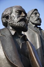 Germany, Berlin, Karl Marx & Friedrich Engels Statue.