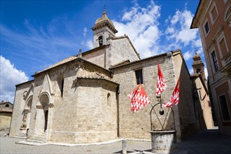 ITALY, Tuscany, San Quirico D'Orcia, The Collegiata Church of the saints Quirico and Giulitta.