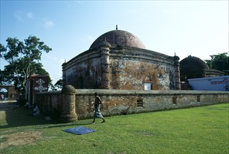 BANGLADESH, South West, Bagerhat, Old brick Mosque in the former Lost City of Khalifatabad. UNESCO