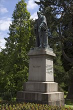 Ireland, North, Belfast, Botanic Gardens, Statue of Lord Kelvin cxreator of the absolute
