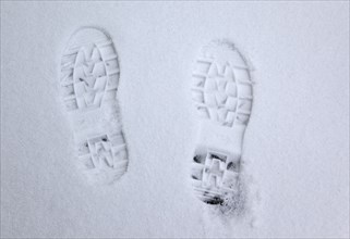 Weather, Winter, Snow, Boot prints in the fresh snow.
