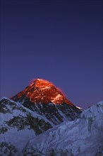 Nepal, Sagarmath National Park, Kala Patar, Mount Everest  at sunset .