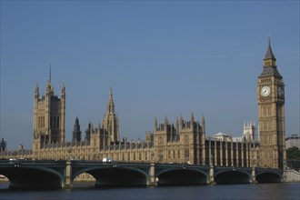 England, London, Westminster, View of the Houses of Parliament and Big Ben clock tower seen over