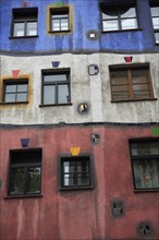 The Hundertwasser-Krawinahaus part view of exterior facade of apartment building. Photo: Bennett