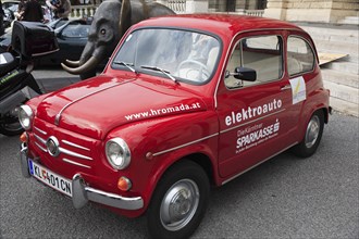 Electric Car based on classic Fiat 500. Photo : Bennett Dean
