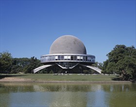 Rosedal Park Galileo Planetarium. Photo : Adina Tovy - Amsel