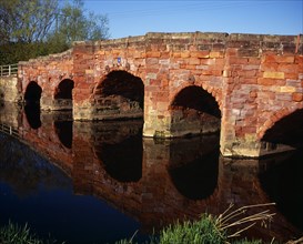 England, Hereford and Worcester, Eckington, Bridge on the B4080 crossing the River Avon and
