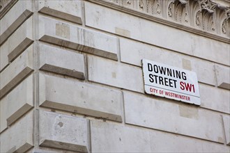 England, London, Westminster Whitehall Downing Street sign. 
Photo : Stephen Rafferty