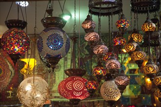 Turkey, Istanbul, Eminonu Misir Carsisi Spice Market display or colourful lamps. 
Photo : Stephen