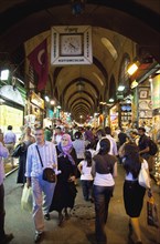 Turkey, Istanbul, Eminonu Misir Carsisi Spice Market interior. 
Photo : Stephen Rafferty